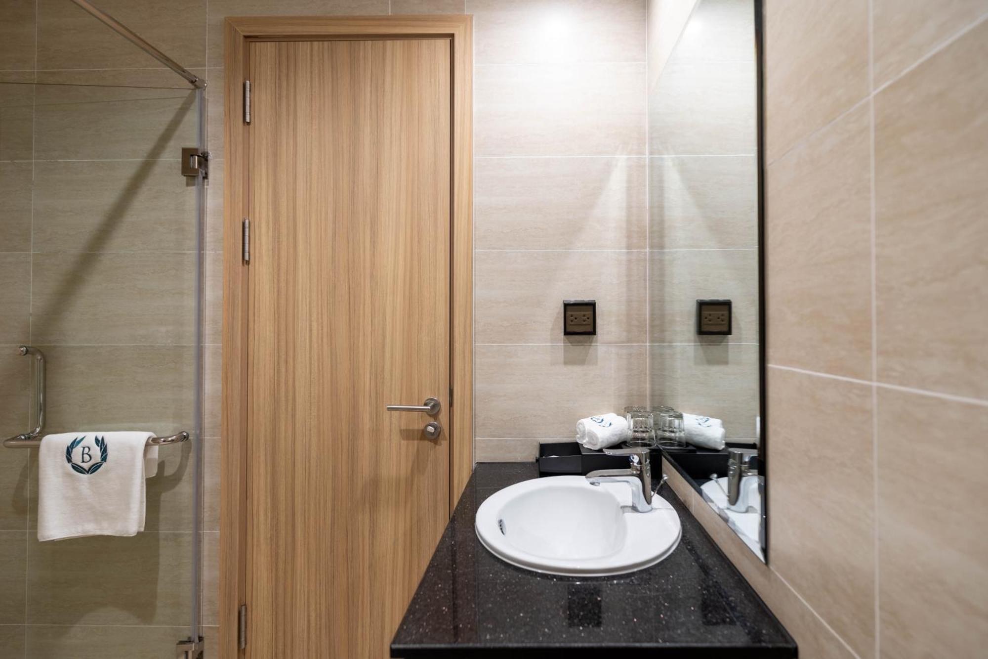 Hotel Bliss 3*